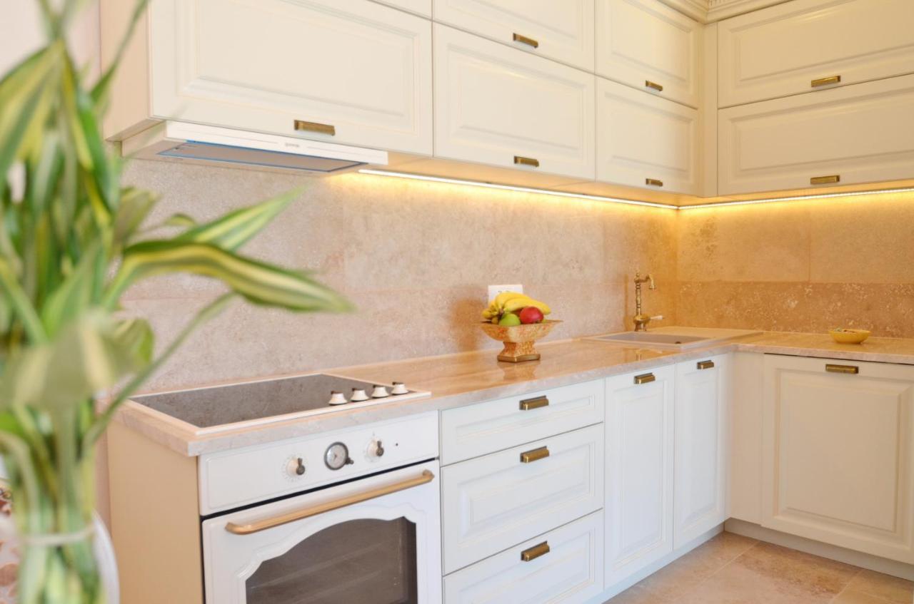 טיווט Leut Stone Residence מראה חיצוני תמונה
