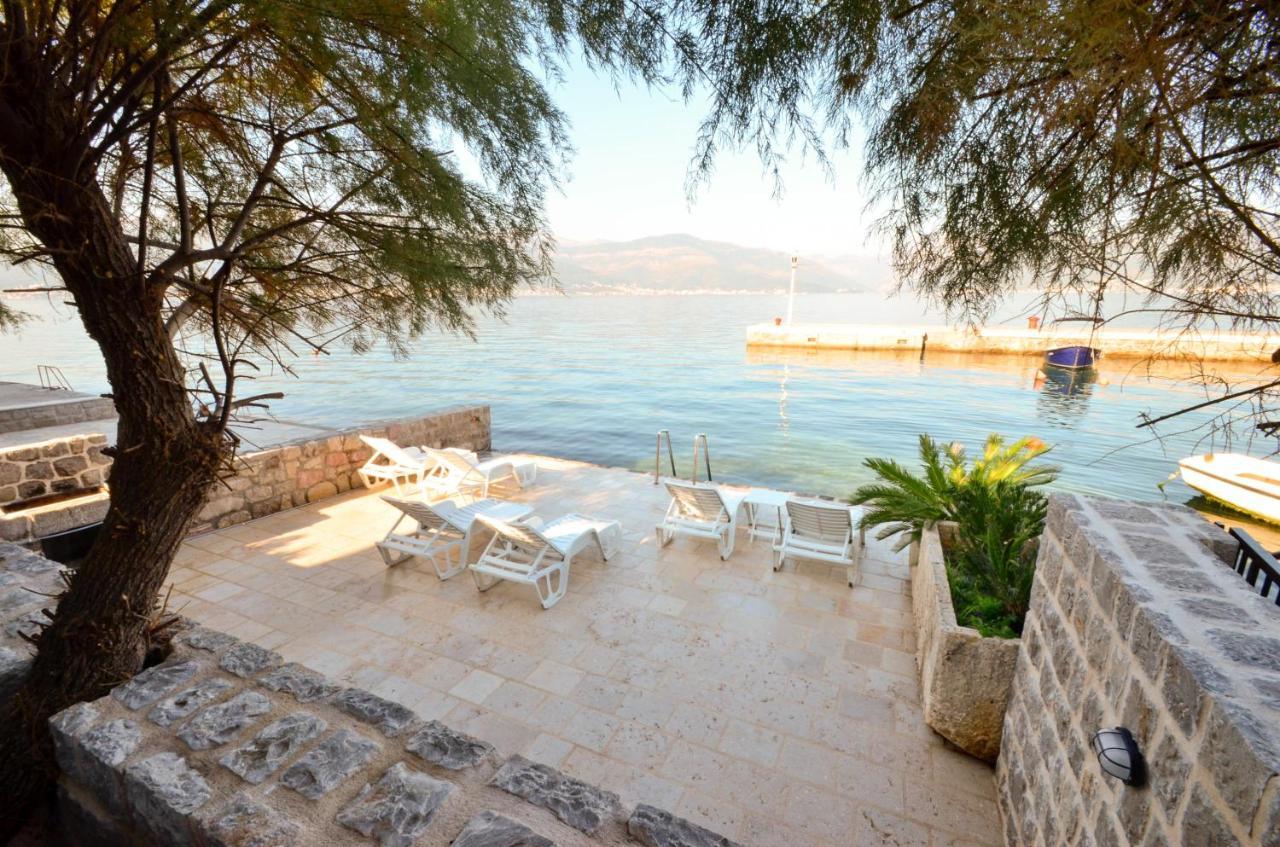 טיווט Leut Stone Residence מראה חיצוני תמונה