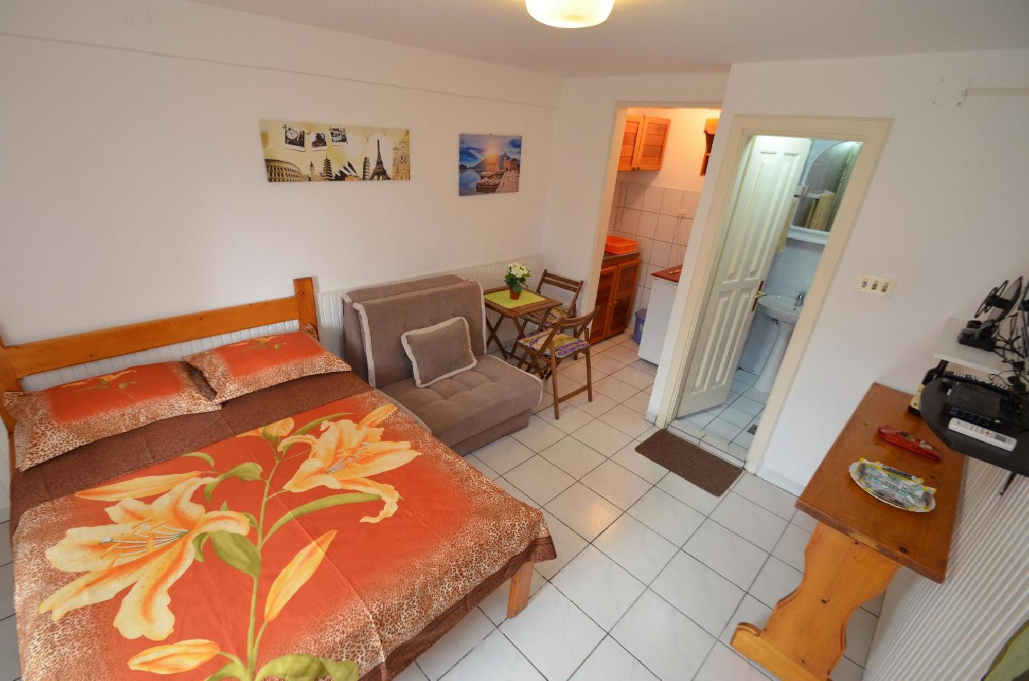 טיווט Leut Stone Residence חדר תמונה